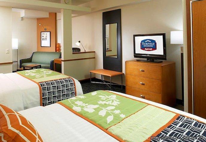 Fairfield Inn & Suites Pittsburgh Neville Island Robinson Township Chambre photo